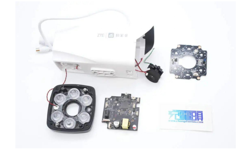 中兴ZXHN-K745智能摄像头拆解
